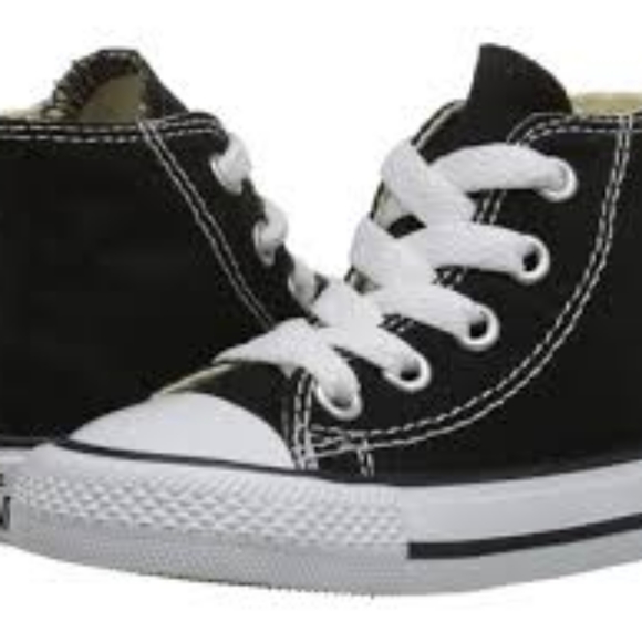 Toddler hi top Chuck Taylor converse size 7 & 8 - Picture 2 of 3